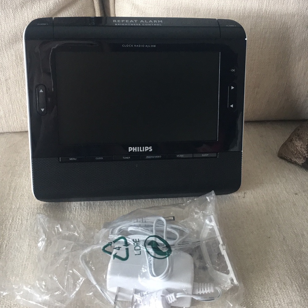 Philips Clock Radio